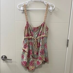 Santiki: Floral Print Women's Top